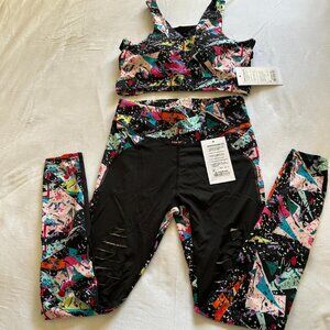 NWT Colorful Workout Set Top Activewear Built-in-Bra and cut-out leggings Size M